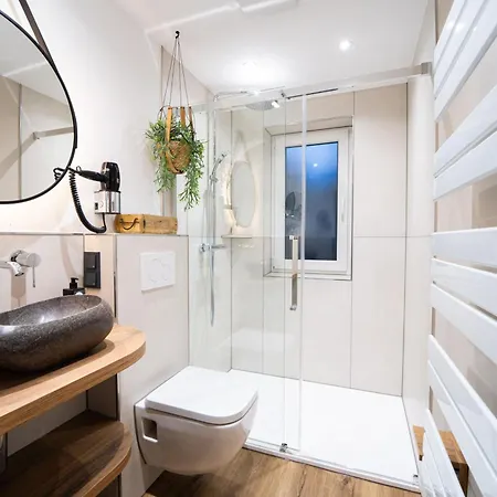 Haus Tonburg - Roligio-campus 4*