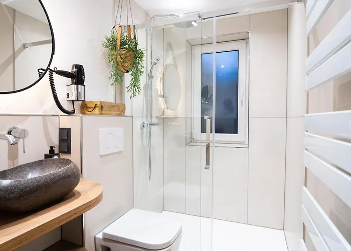 Haus Tonburg - Roligio-campus 4*